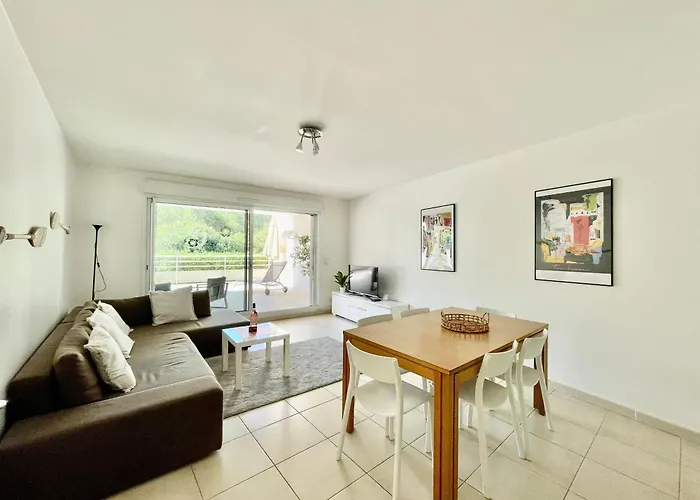 Pgh N6 - 100m De La Plage, Terrasse, Parking Apartment